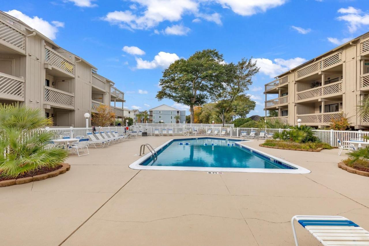 Spacious Modern Condo - 1St Floor - One Block To The Beach Myrtle Beach Buitenkant foto